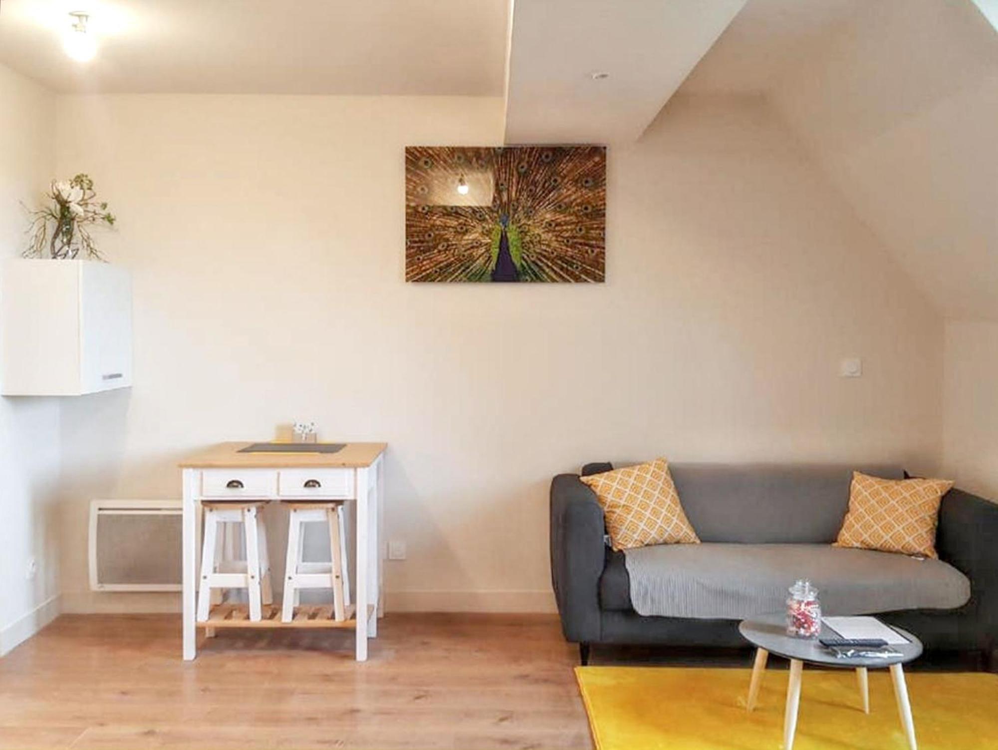 Charmant Studio A Abondant Avec Terrasse Ensoleillee 30 M² Eksteriør bilde
